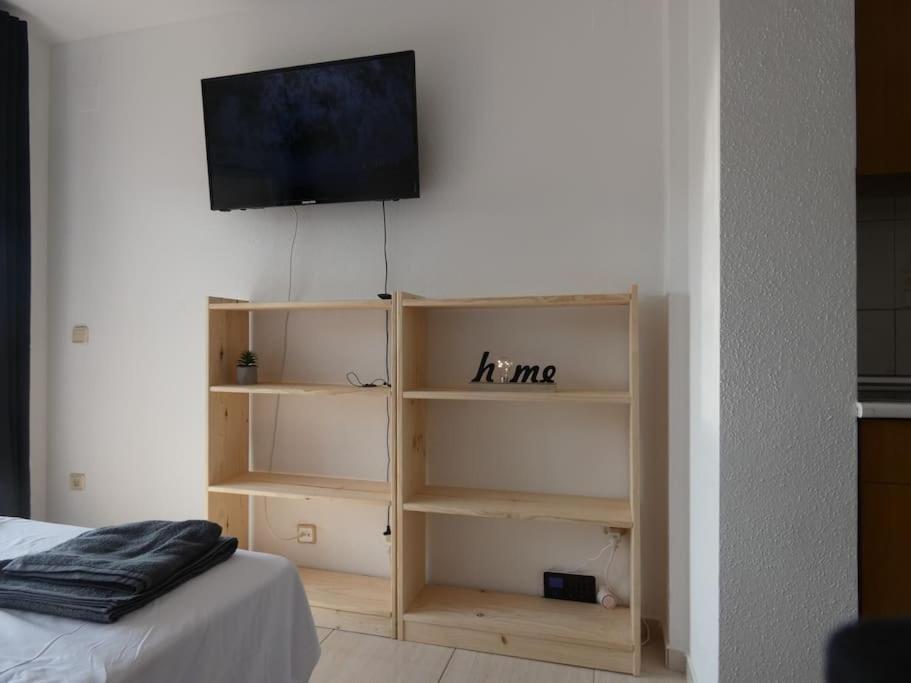 Estudio Con Vistas, Roses Exterior photo